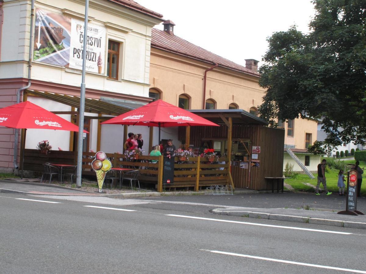 Penzion Sportino Svoboda nad Úpou Exterior foto